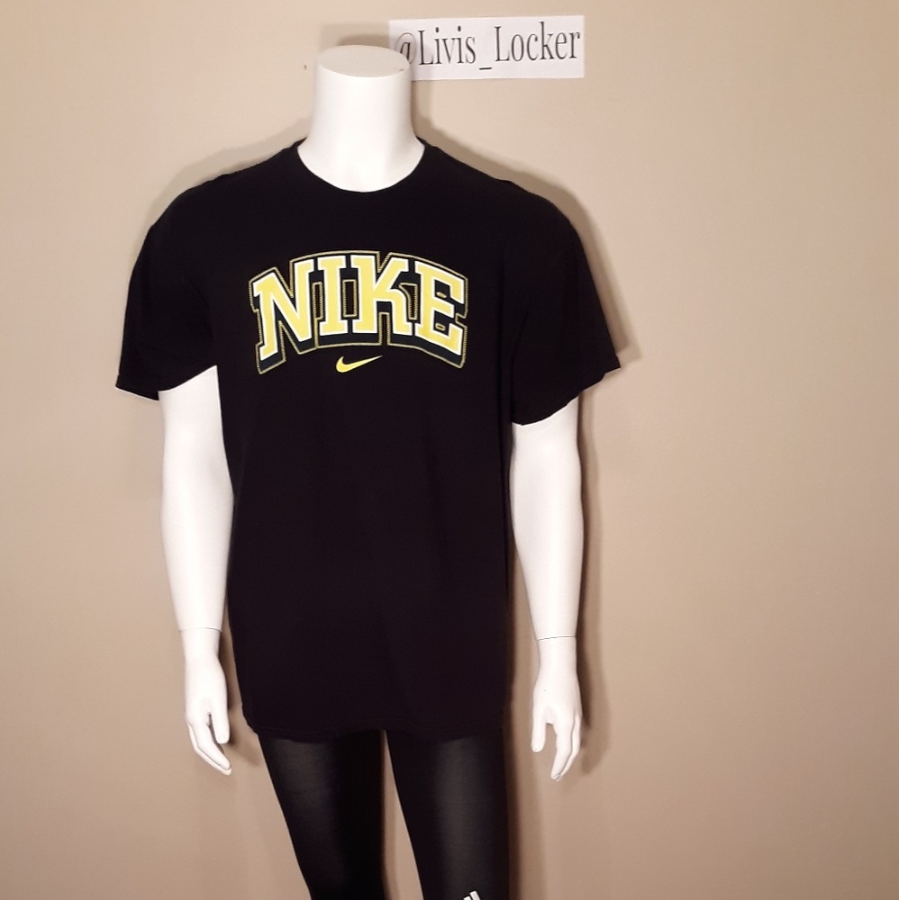 Nike Black/Green Short Sleeve Tee
